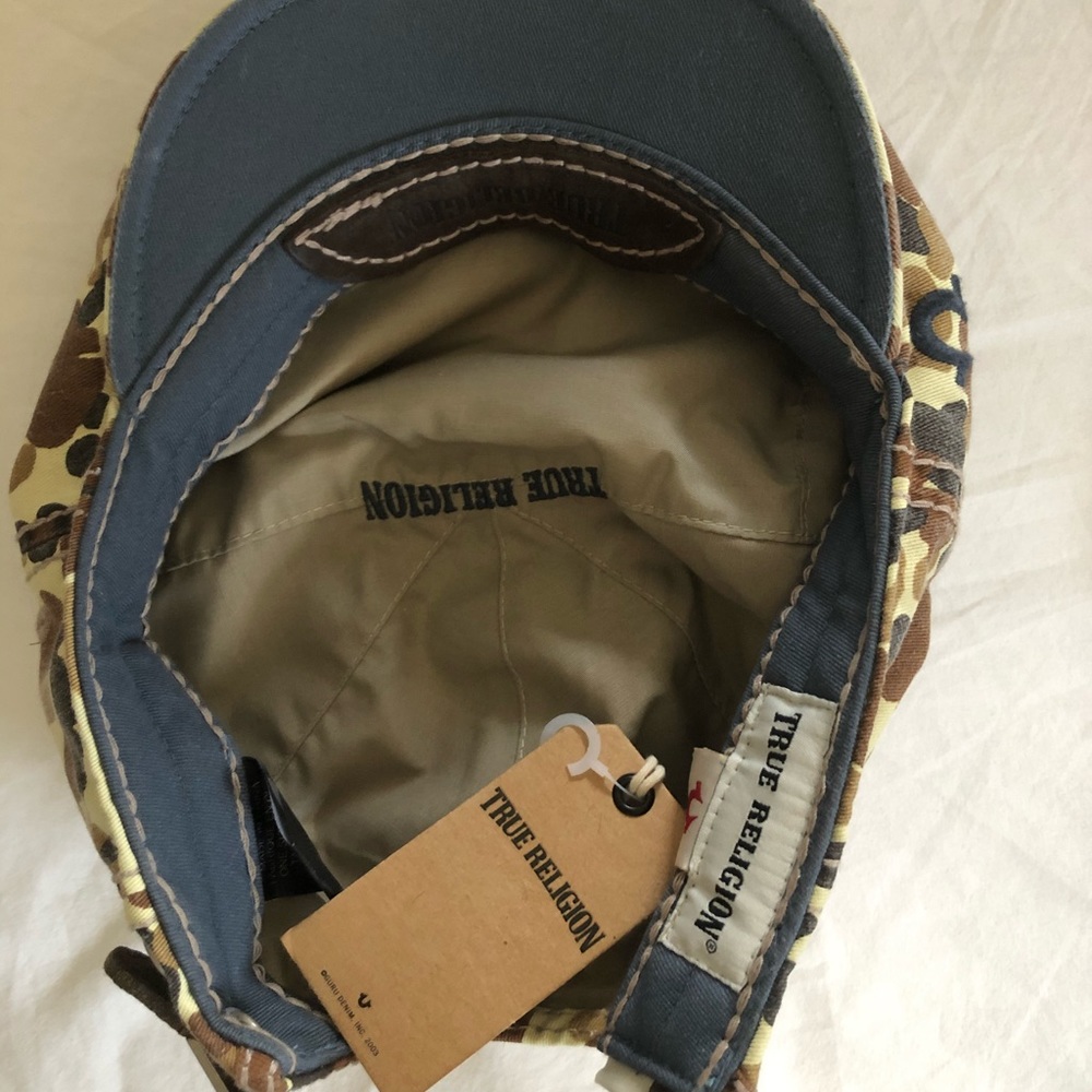 True Religion men’s cap